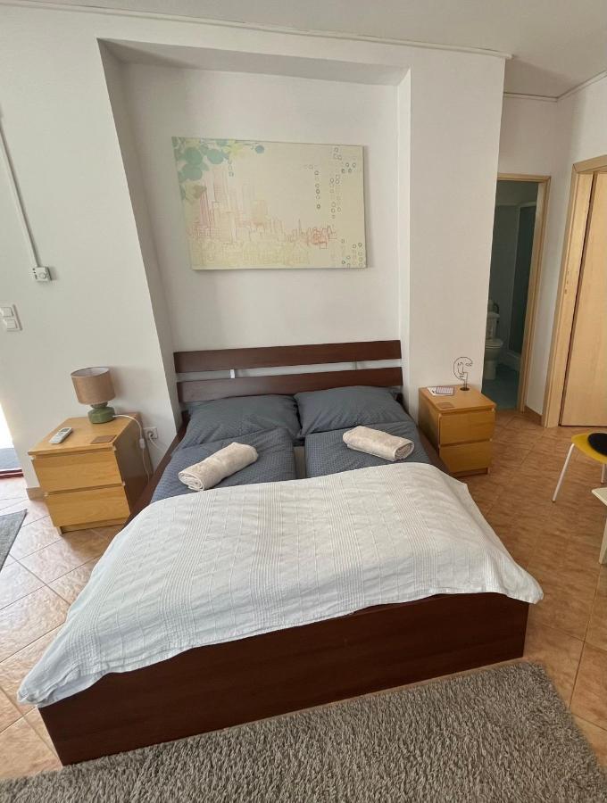 Wash House Apartman Győr Eksteriør billede